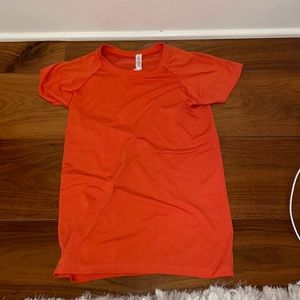 Lululemon athletic shirt